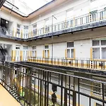 Apartman Stradivari *