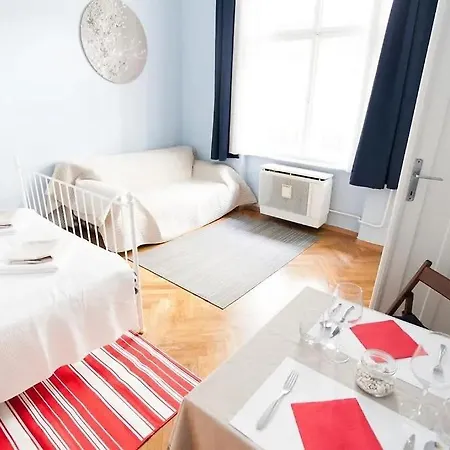 Stradivari Apartment Budapest