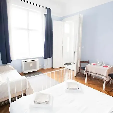 Apartment Stradivari Budapest