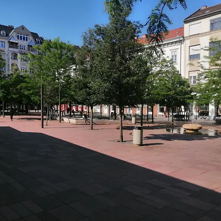 Stradivari Budapest
